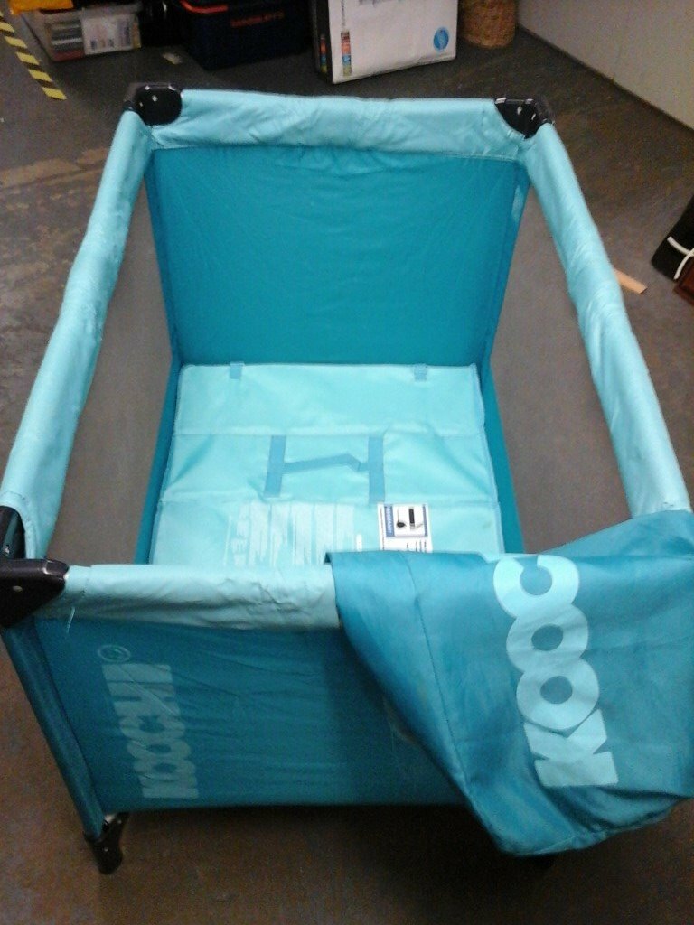 koochi travel cot